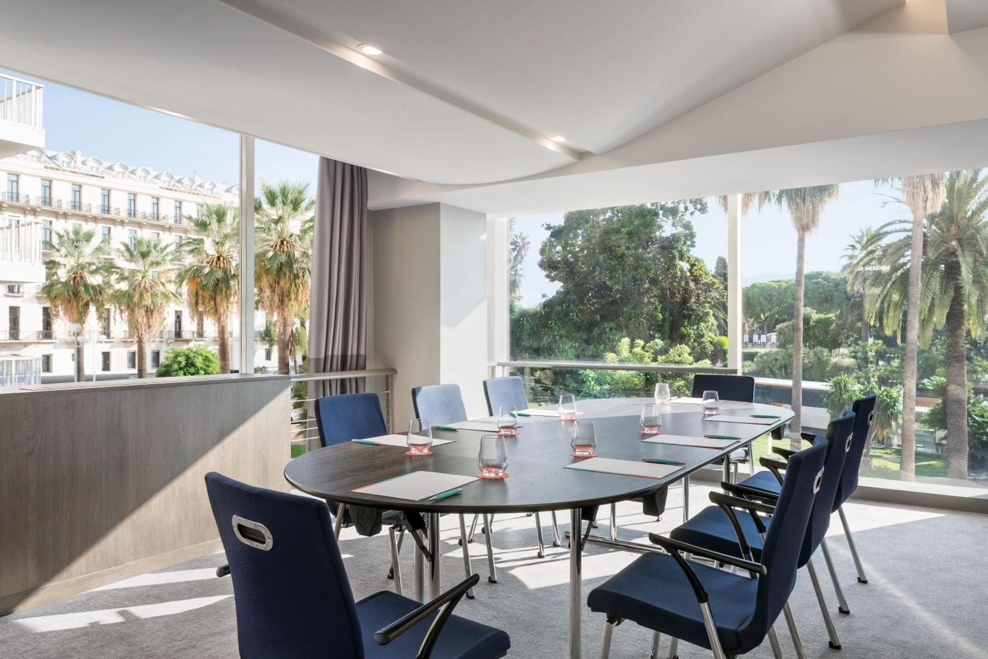 Le Meridien Nice 4*